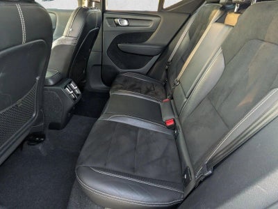 2021 Volvo XC40 T5 AWD R-Design