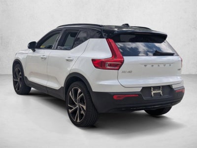 2021 Volvo XC40 T5 AWD R-Design