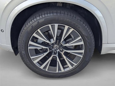2020 Volvo XC90 T6 AWD Momentum 7 Passenger