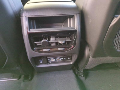 2024 Jeep Grand Cherokee Limited 4x2