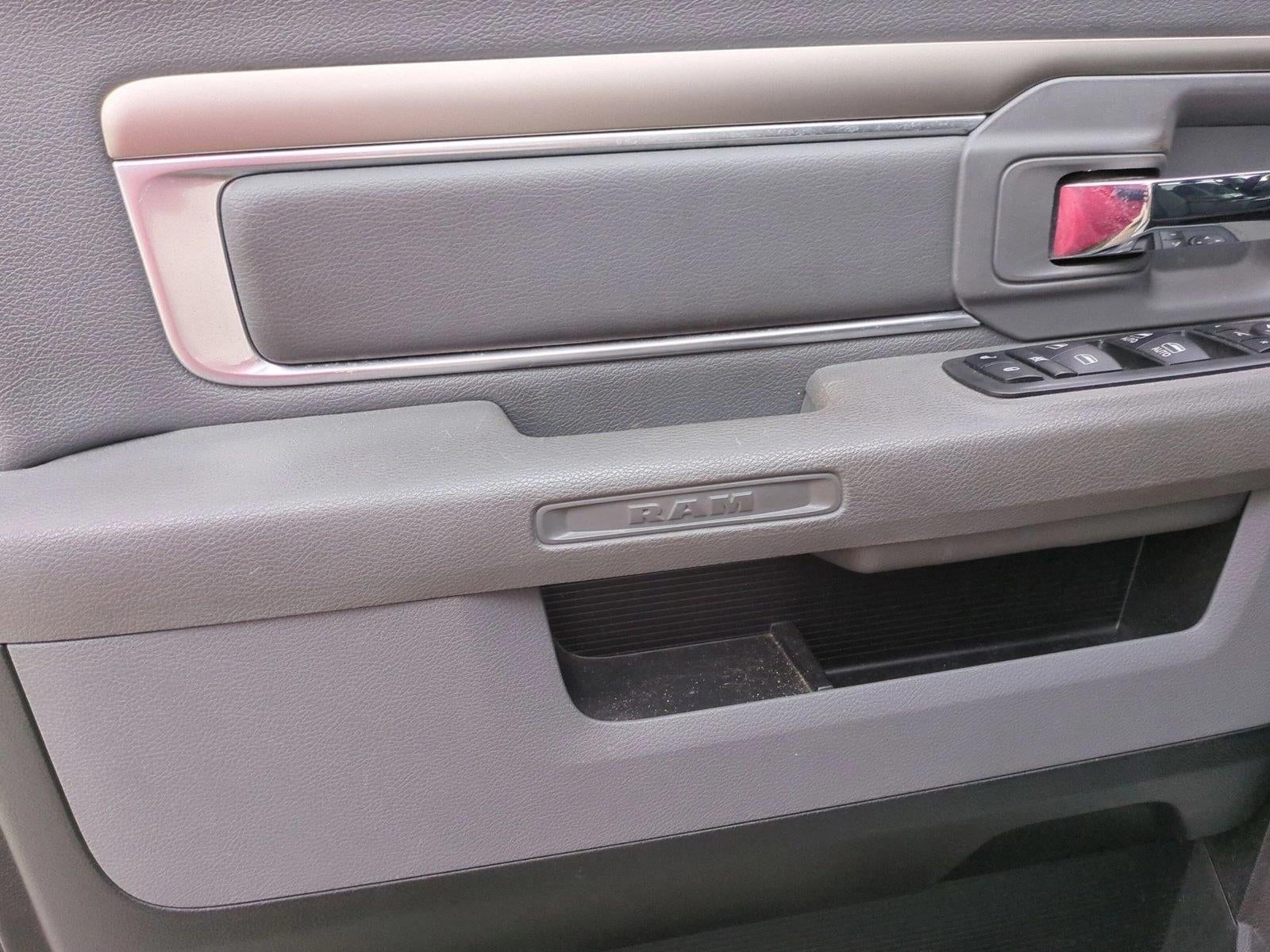 2019 RAM 1500 Classic Big Horn 4x2 Crew Cab 6'4" Box