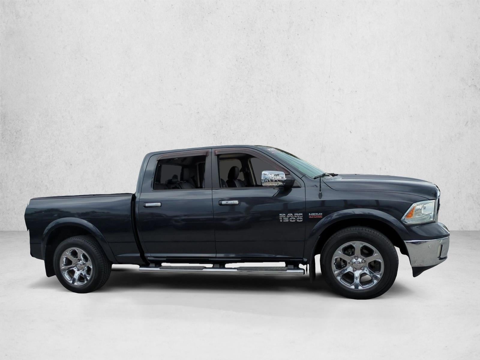 2014 RAM 1500 2WD Crew Cab 6.4 Ft Box Laramie