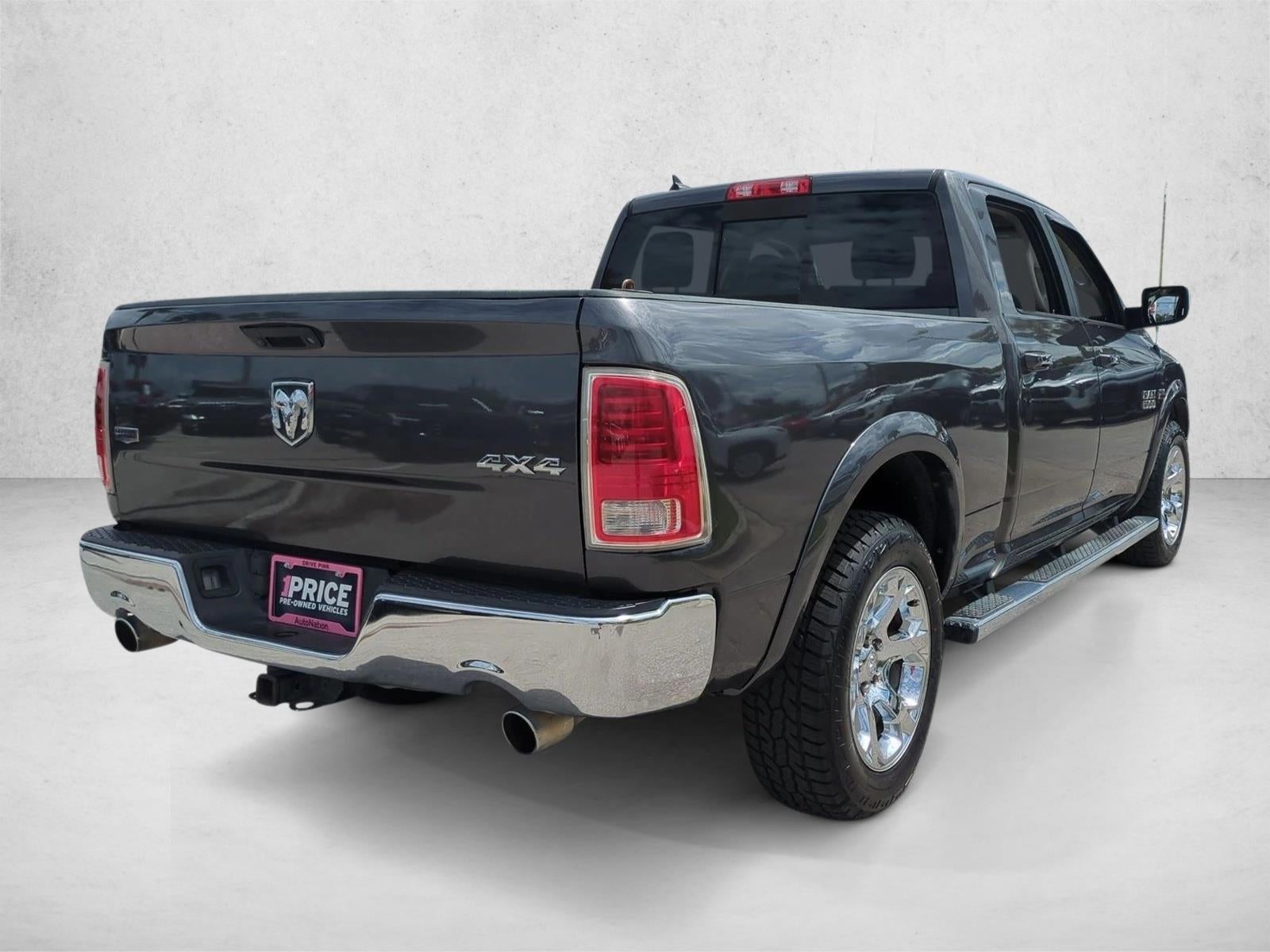 2016 RAM 1500 4WD Crew Cab 6.4 Ft Box Laramie