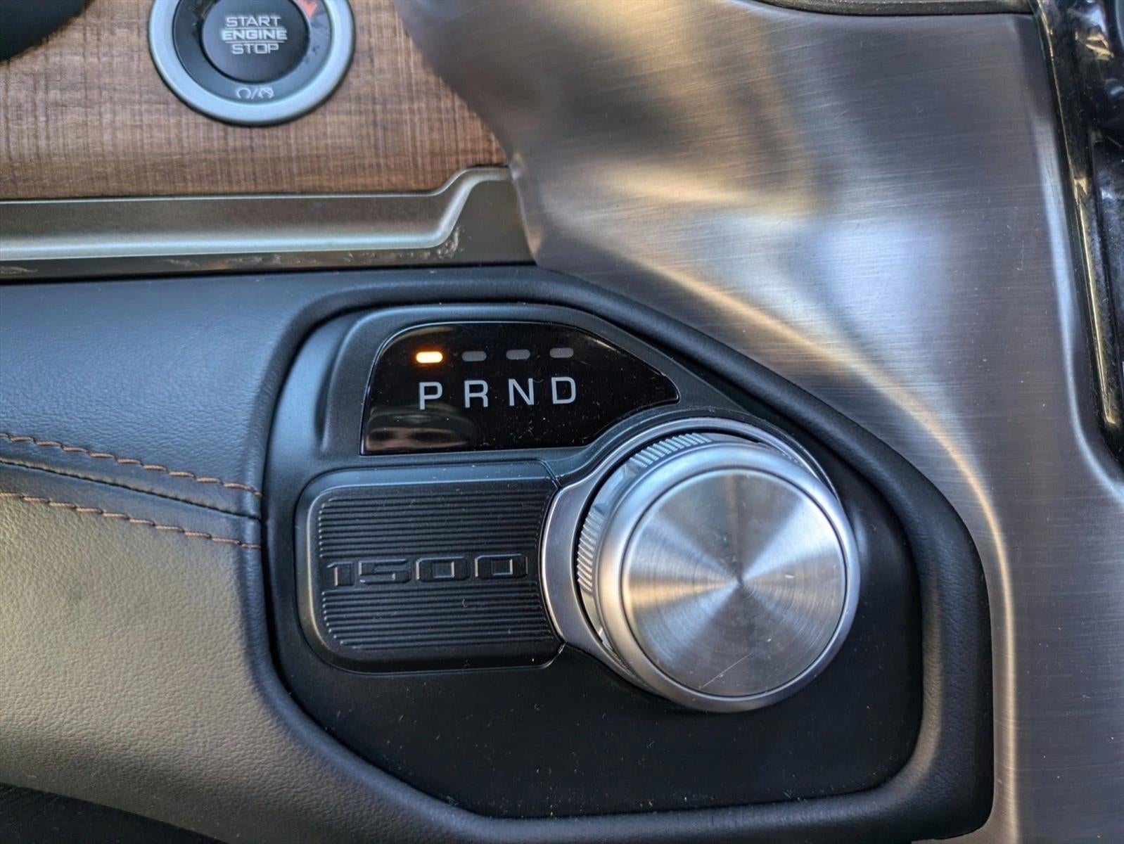 2019 RAM 1500 Longhorn 4x2 Crew Cab 5'7" Box