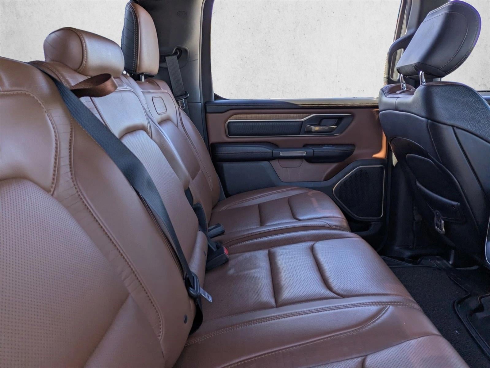 2019 RAM 1500 Longhorn 4x2 Crew Cab 5'7" Box