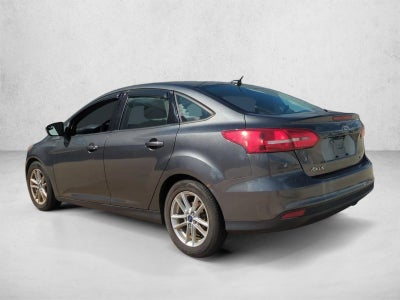2017 Ford Focus SE Sedan