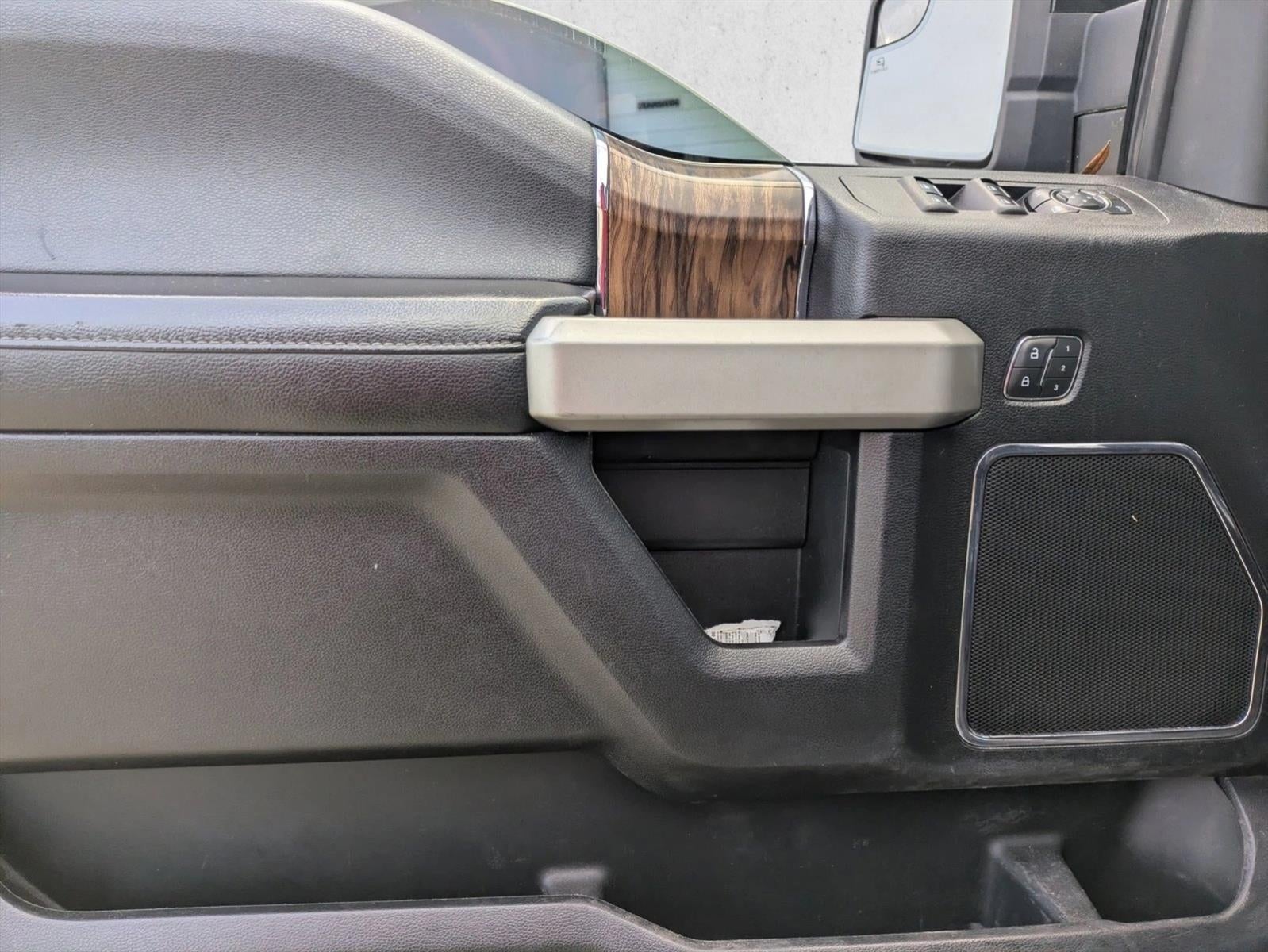 2018 Ford F-150 LARIAT 2WD SuperCrew 5.5' Box