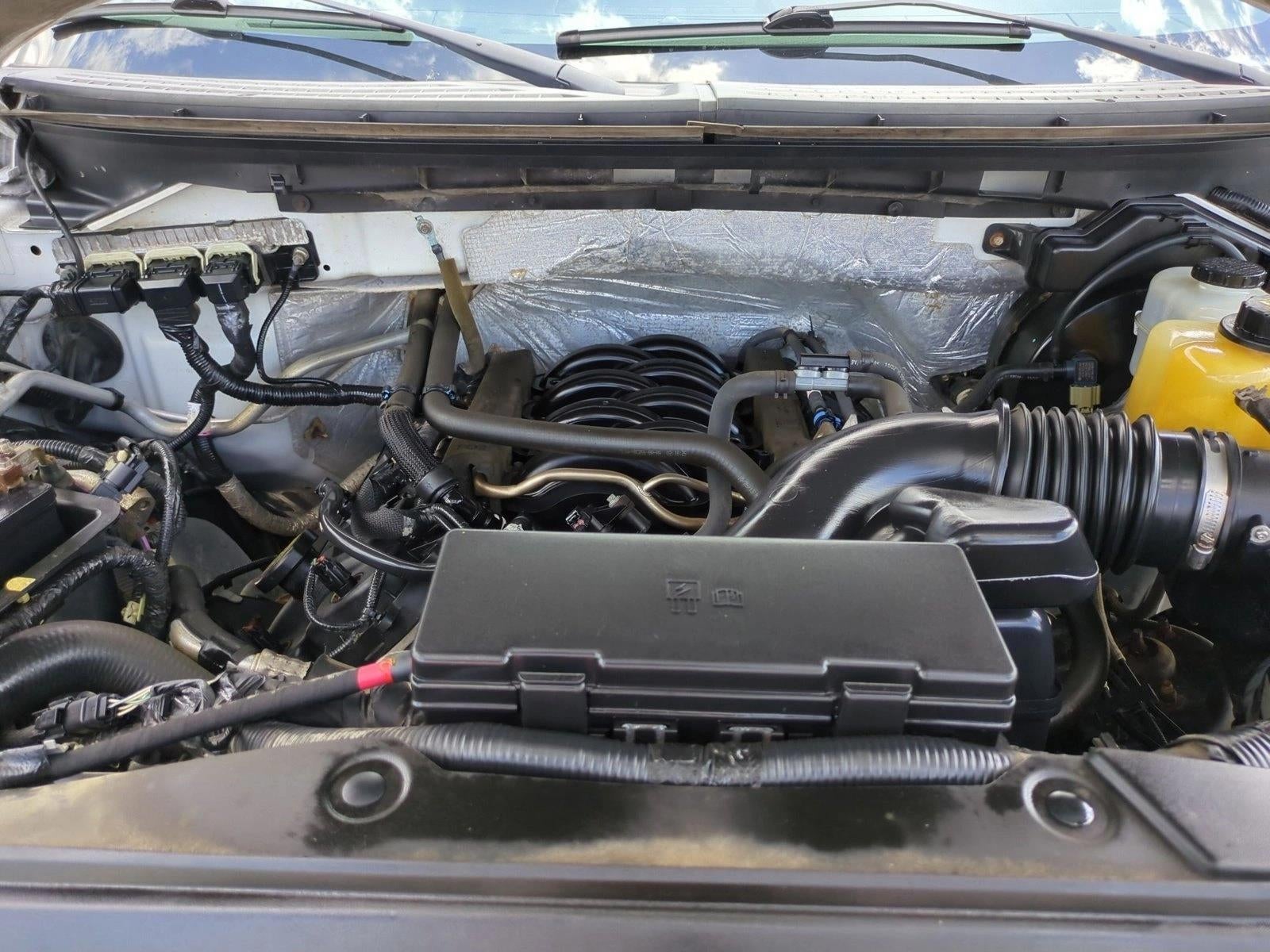 2013 Ford F-150 4WD SuperCrew 5-1/2 Ft Box XLT