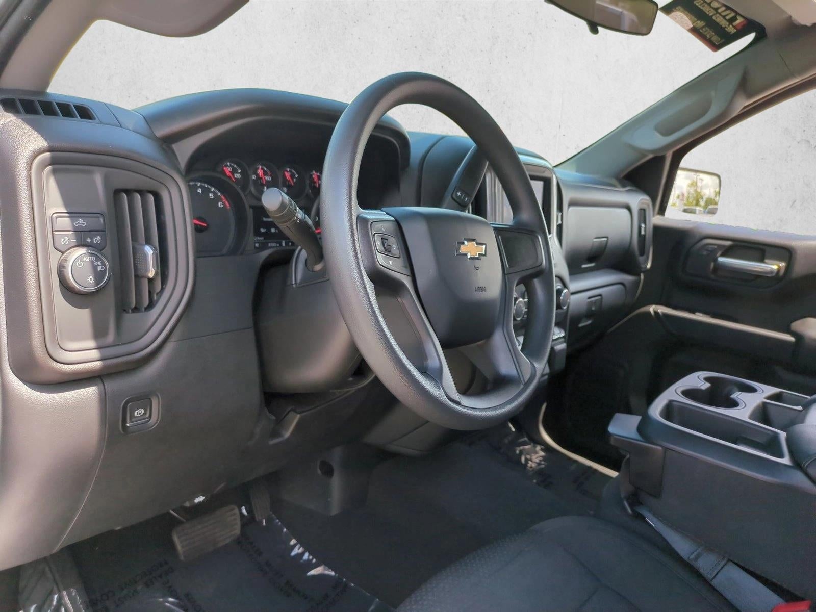 2021 Chevrolet Silverado 1500 Crew Cab Short Box 2-Wheel Drive Custom