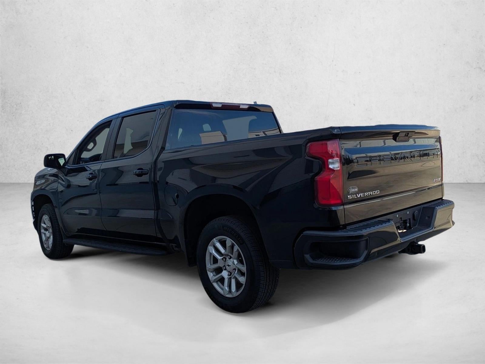 2021 Chevrolet Silverado 1500 Crew Cab Short Box 2-Wheel Drive RST