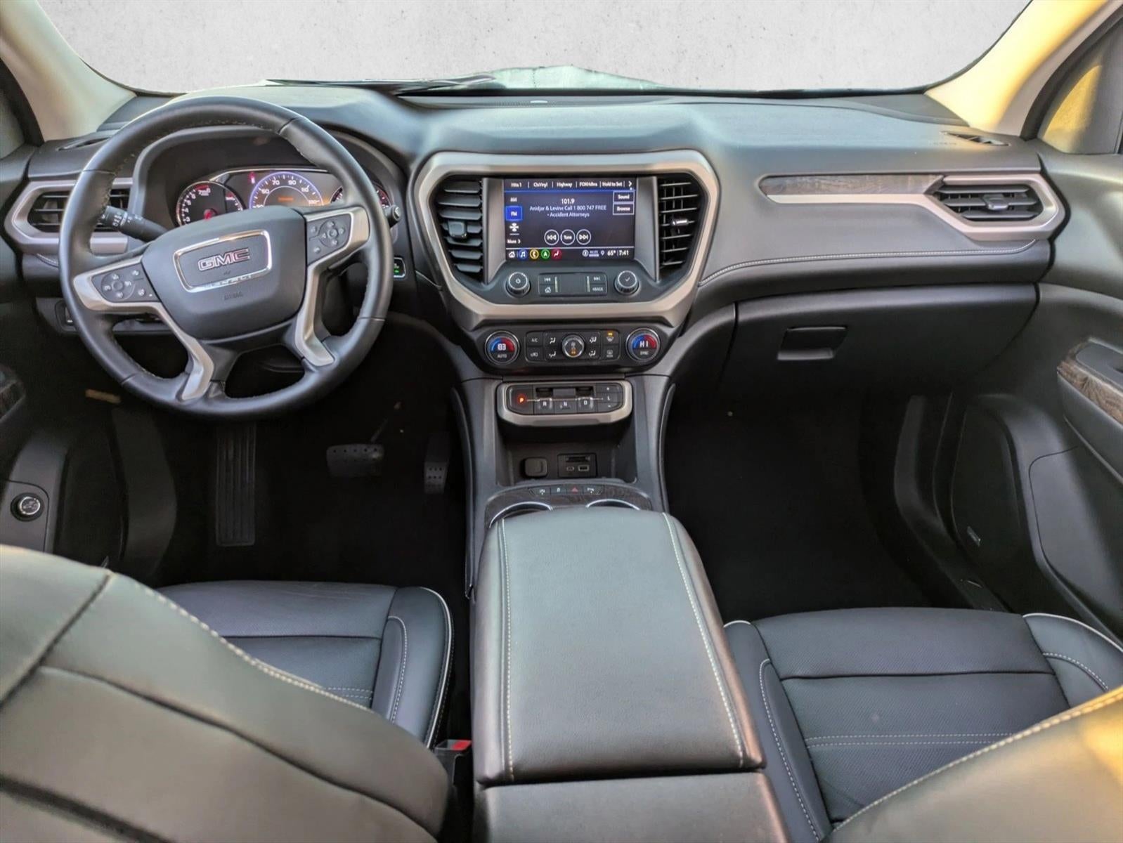 2023 GMC Acadia FWD Denali