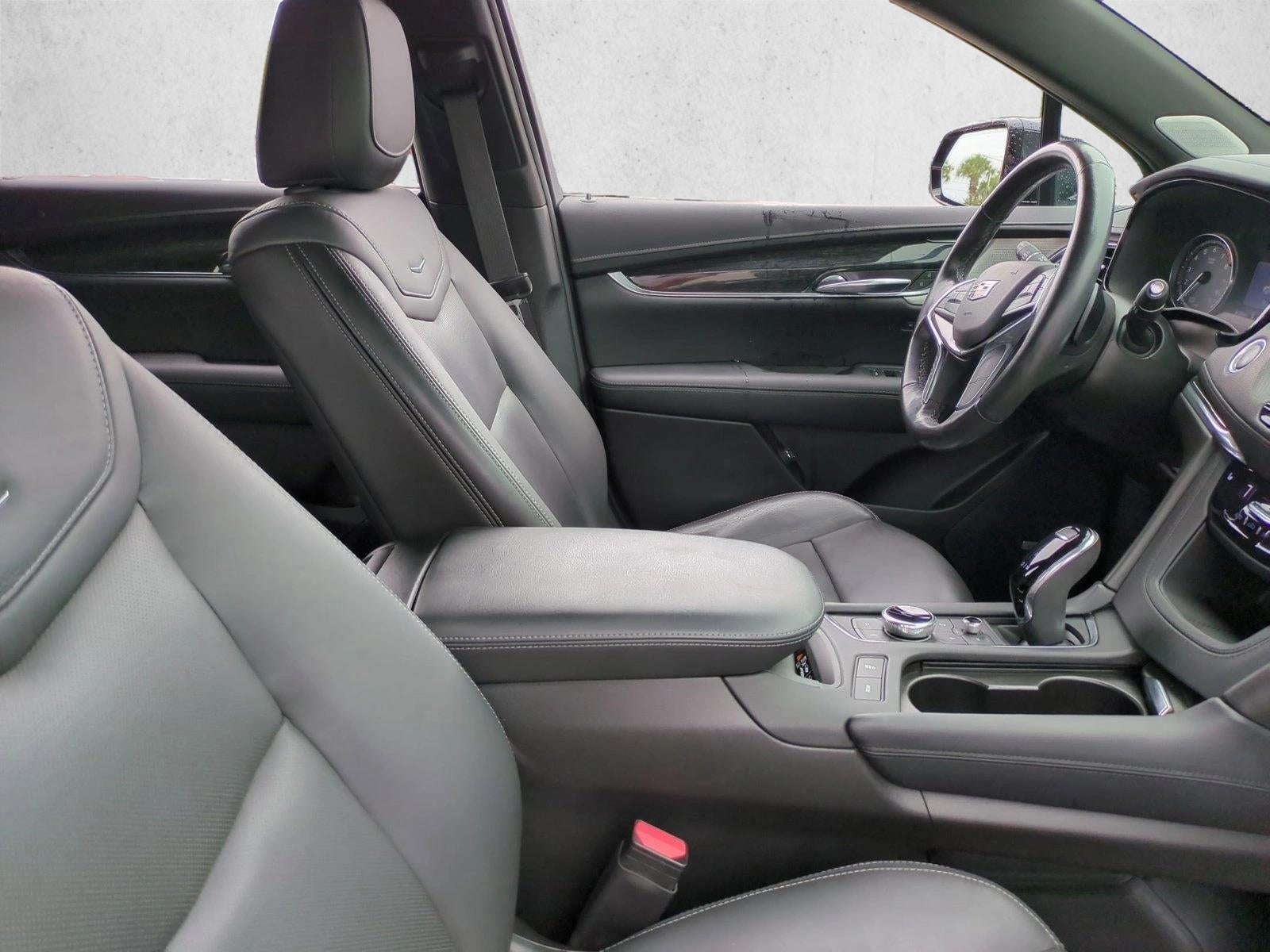 2021 Cadillac XT5 FWD 4dr Premium Luxury