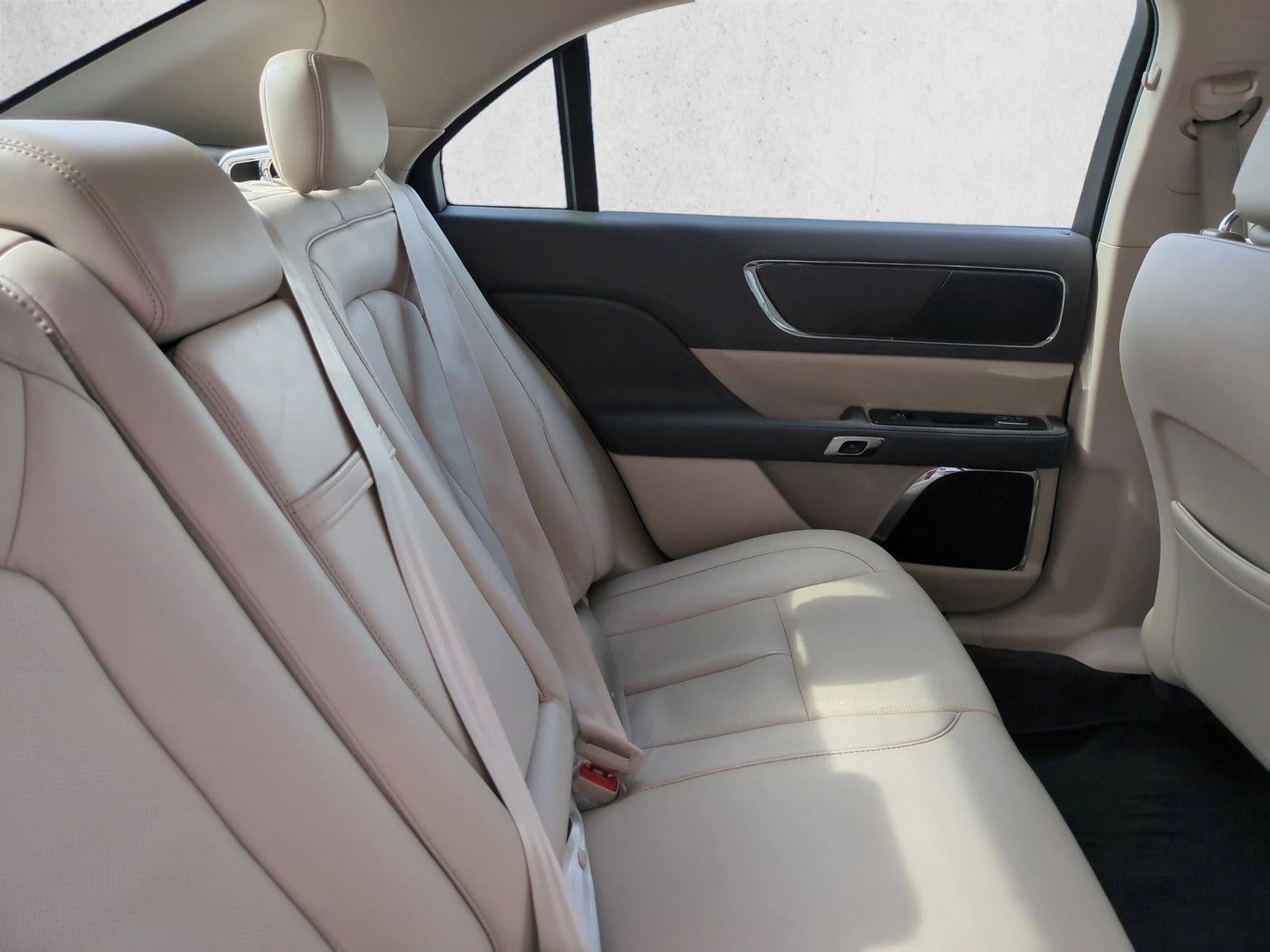 2017 Lincoln Continental Select FWD