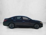 2017 Nissan Altima 2.5 SV Sedan