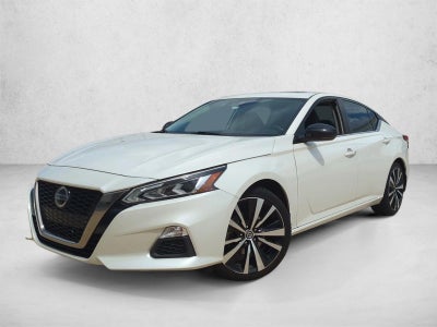 2020 Nissan Altima 2.5 SR Sedan