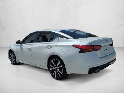 2020 Nissan Altima 2.5 SR Sedan