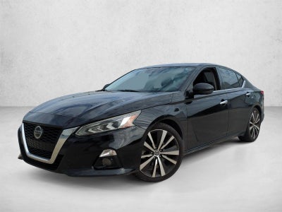 2019 Nissan Altima 2.5 Platinum Sedan