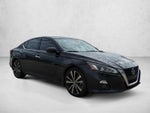 2019 Nissan Altima 2.5 Platinum Sedan