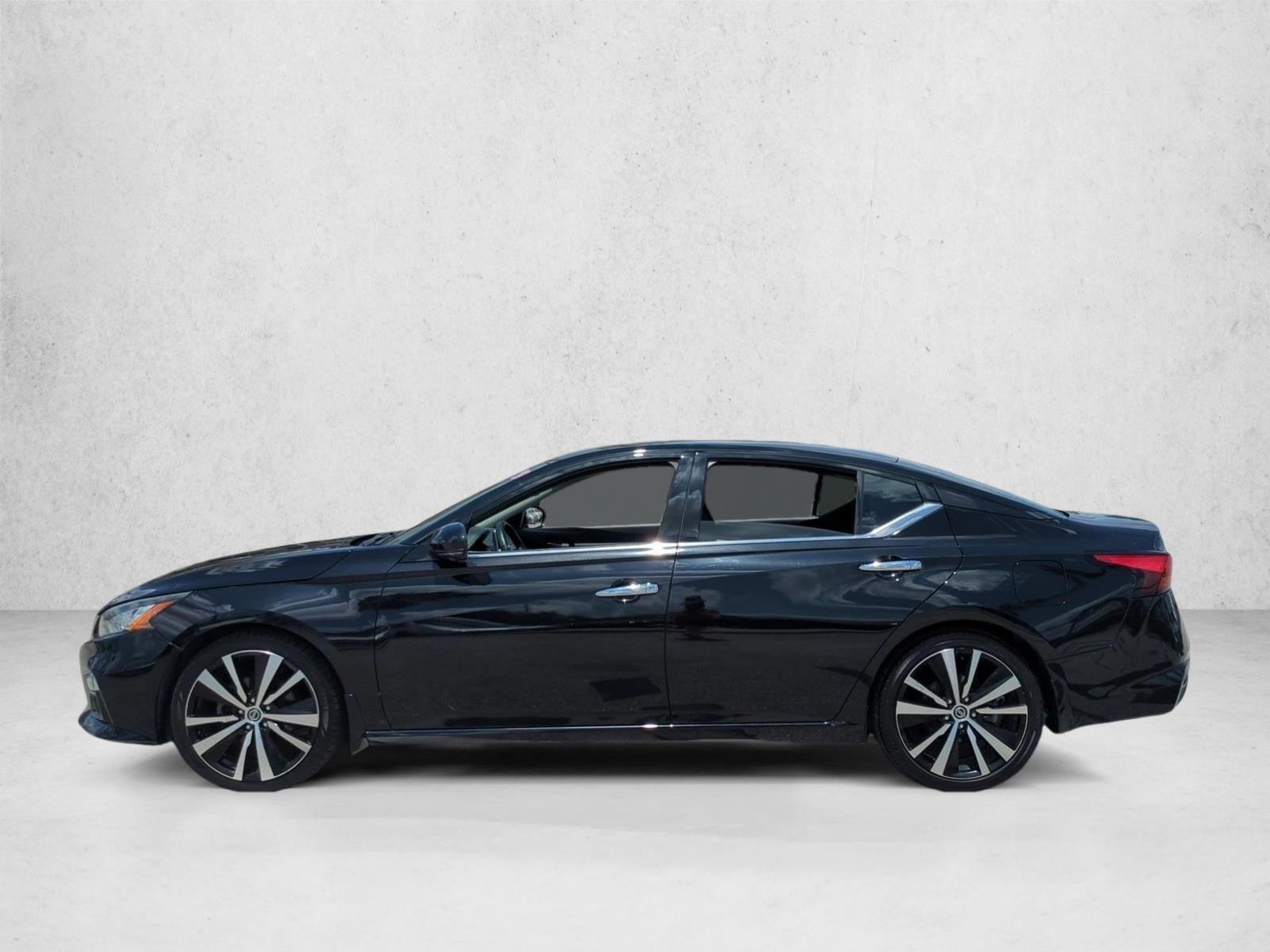2019 Nissan Altima 2.5 Platinum Sedan