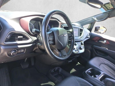 2020 Chrysler Pacifica Touring L 35th Anniversary FWD *Ltd Avail*