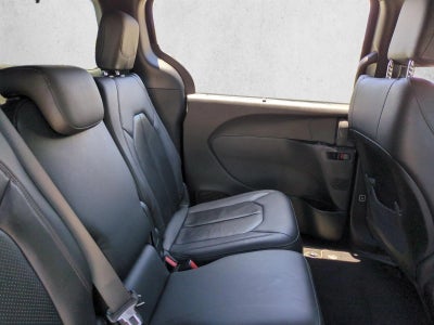 2020 Chrysler Pacifica Touring L 35th Anniversary FWD *Ltd Avail*