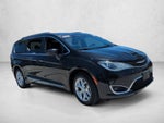 2020 Chrysler Pacifica Touring L 35th Anniversary FWD *Ltd Avail*