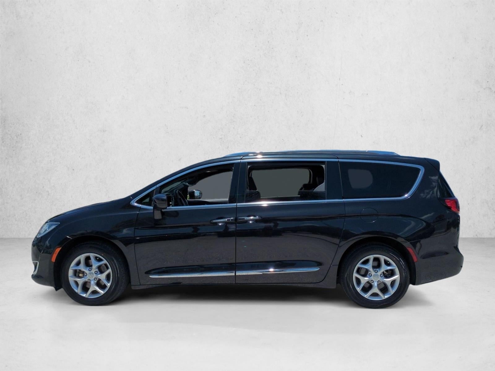 2020 Chrysler Pacifica Touring L 35th Anniversary FWD *Ltd Avail*