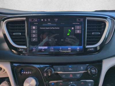 2022 Chrysler Pacifica Touring L FWD