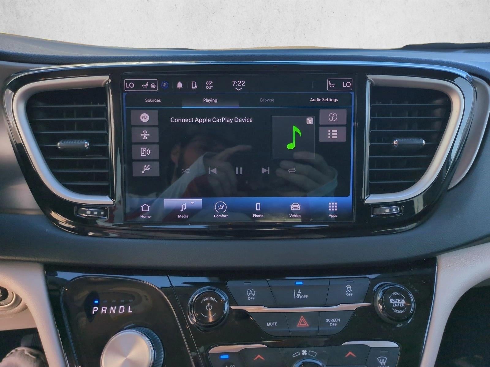 2022 Chrysler Pacifica Touring L FWD