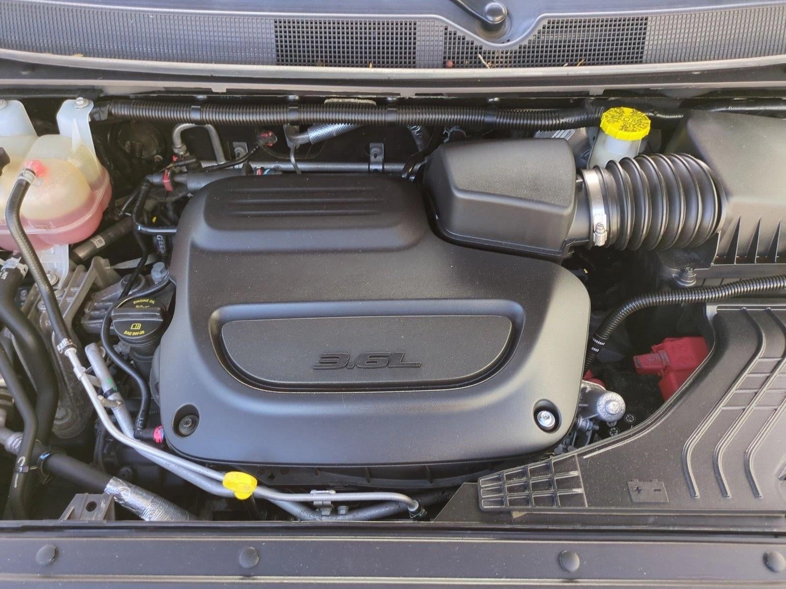 2022 Chrysler Pacifica Touring L FWD