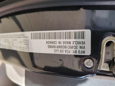 2022 Chrysler Pacifica Touring L FWD