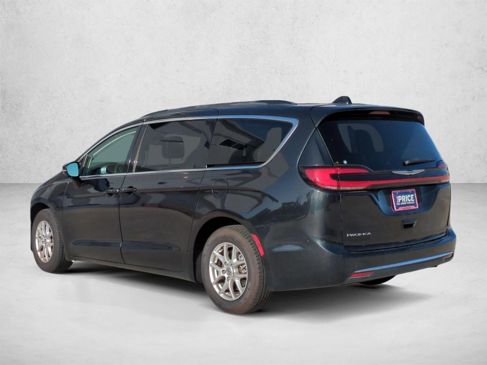 2022 Chrysler Pacifica Touring L FWD