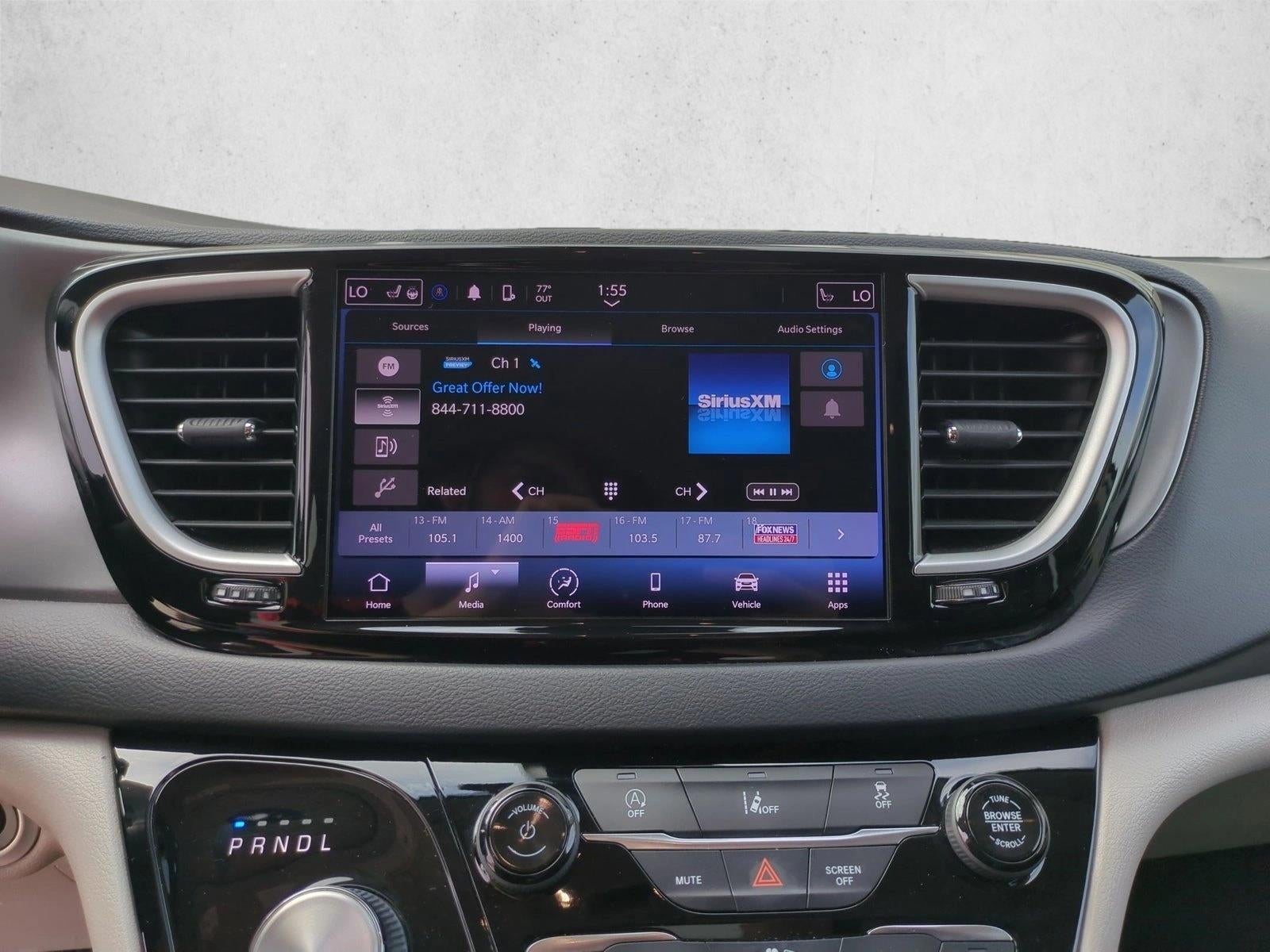 2022 Chrysler Pacifica Touring L FWD