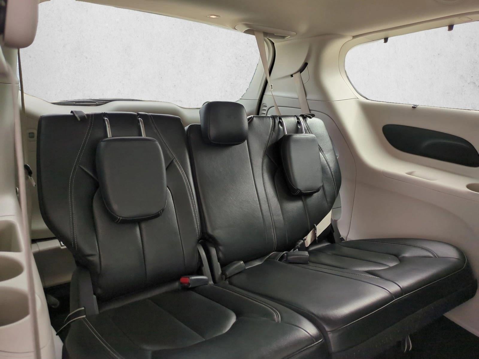 2022 Chrysler Pacifica Touring L FWD