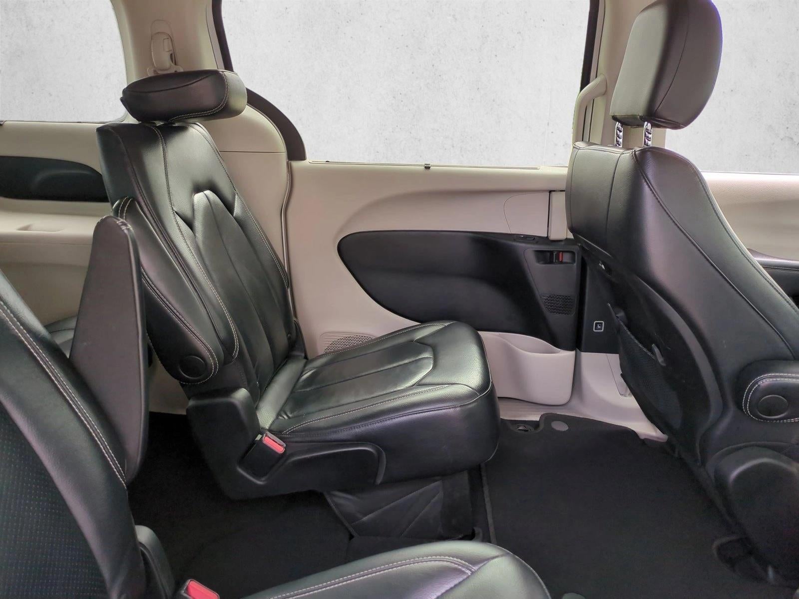 2022 Chrysler Pacifica Touring L FWD