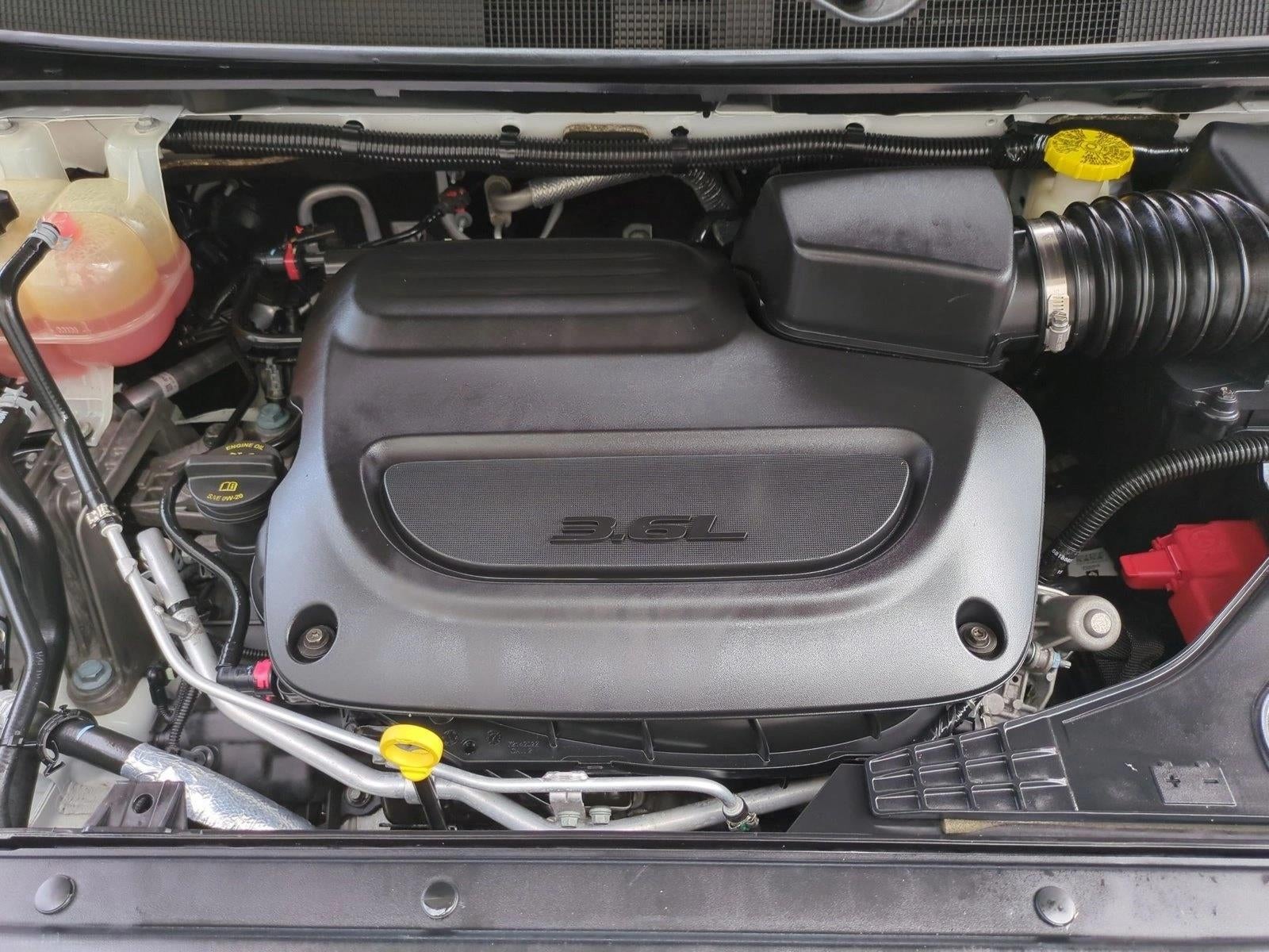 2022 Chrysler Pacifica Touring L FWD