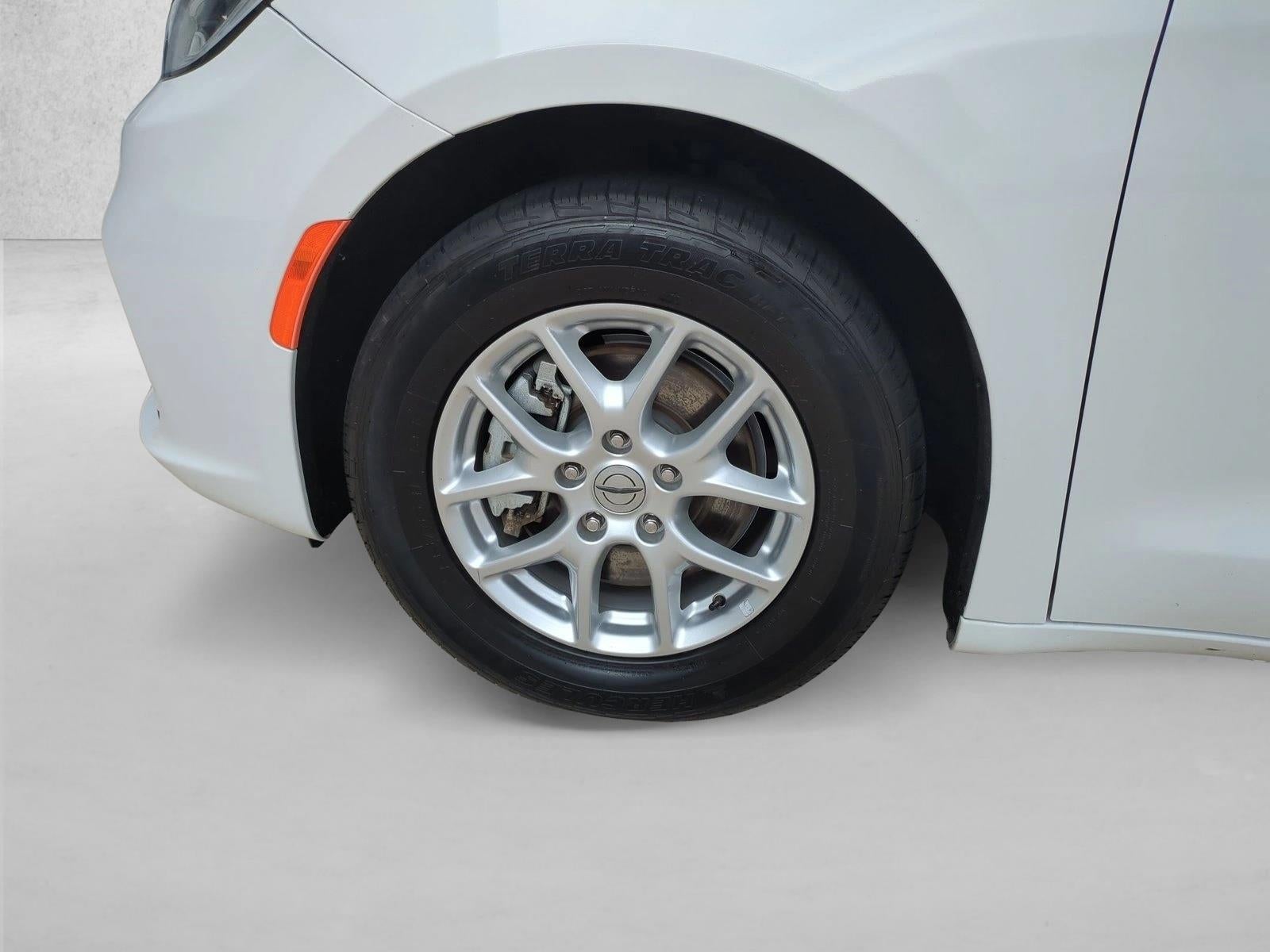 2022 Chrysler Pacifica Touring L FWD