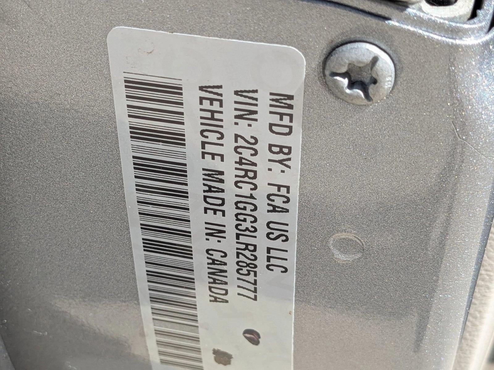 2020 Chrysler Pacifica Limited FWD