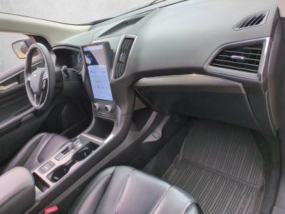 2022 Ford Edge Titanium AWD