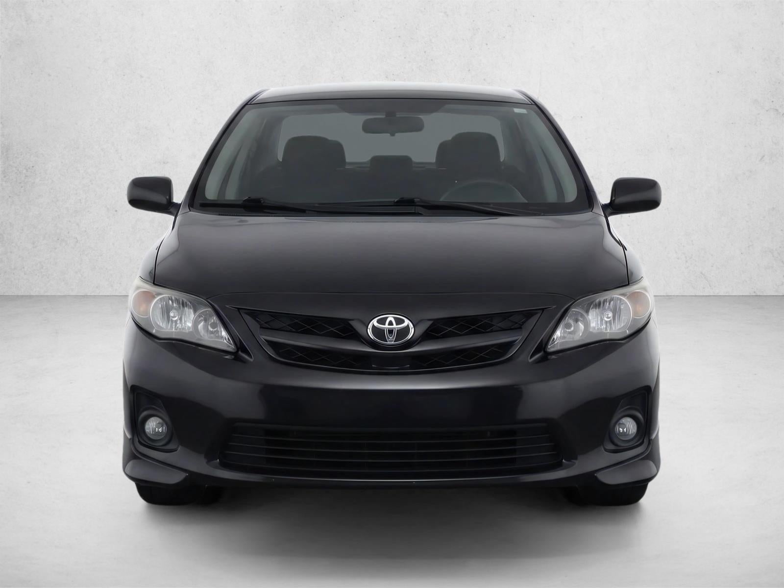 2013 Toyota Corolla 4dr Sdn Auto S (Natl)