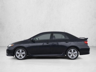 2013 Toyota Corolla 4dr Sdn Auto S (Natl)