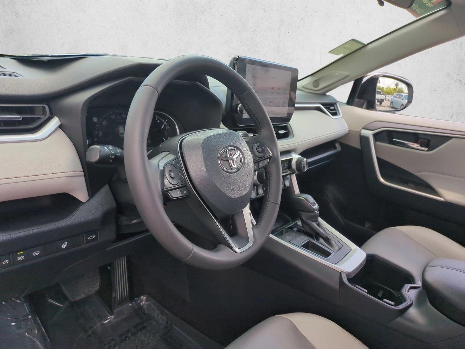 2024 Toyota RAV4 XLE Premium FWD (Natl)