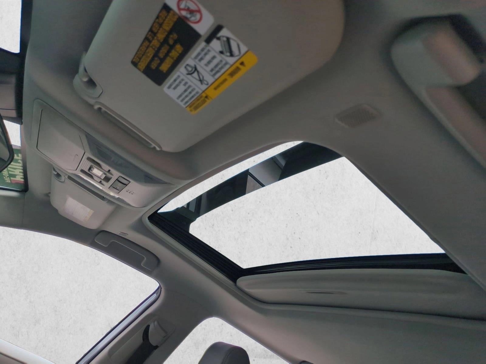 2024 Toyota RAV4 XLE Premium FWD (Natl)