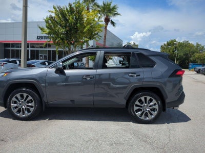2025 Toyota RAV4 XLE Premium FWD (Natl)