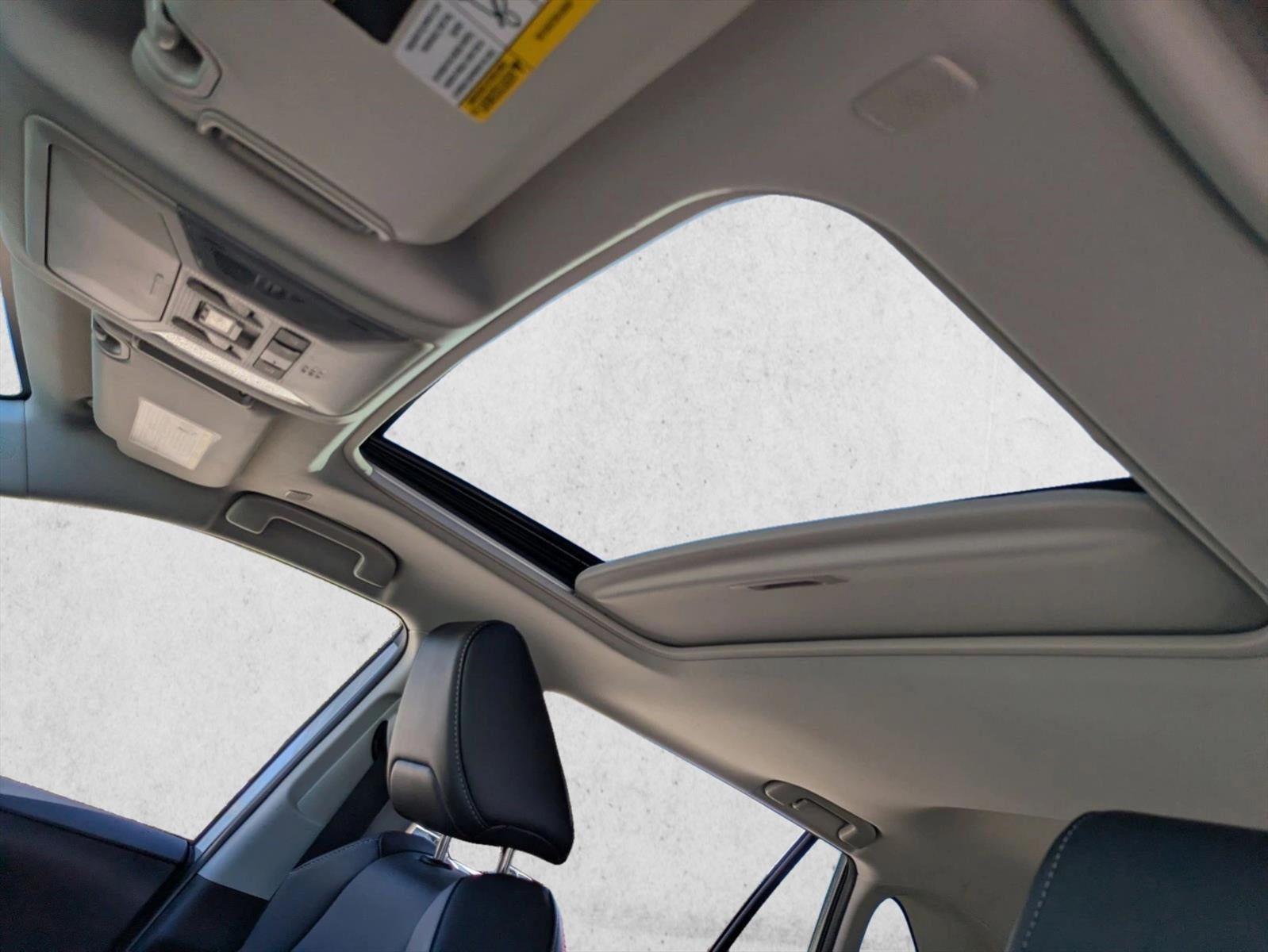 2024 Toyota RAV4 XLE Premium FWD (Natl)