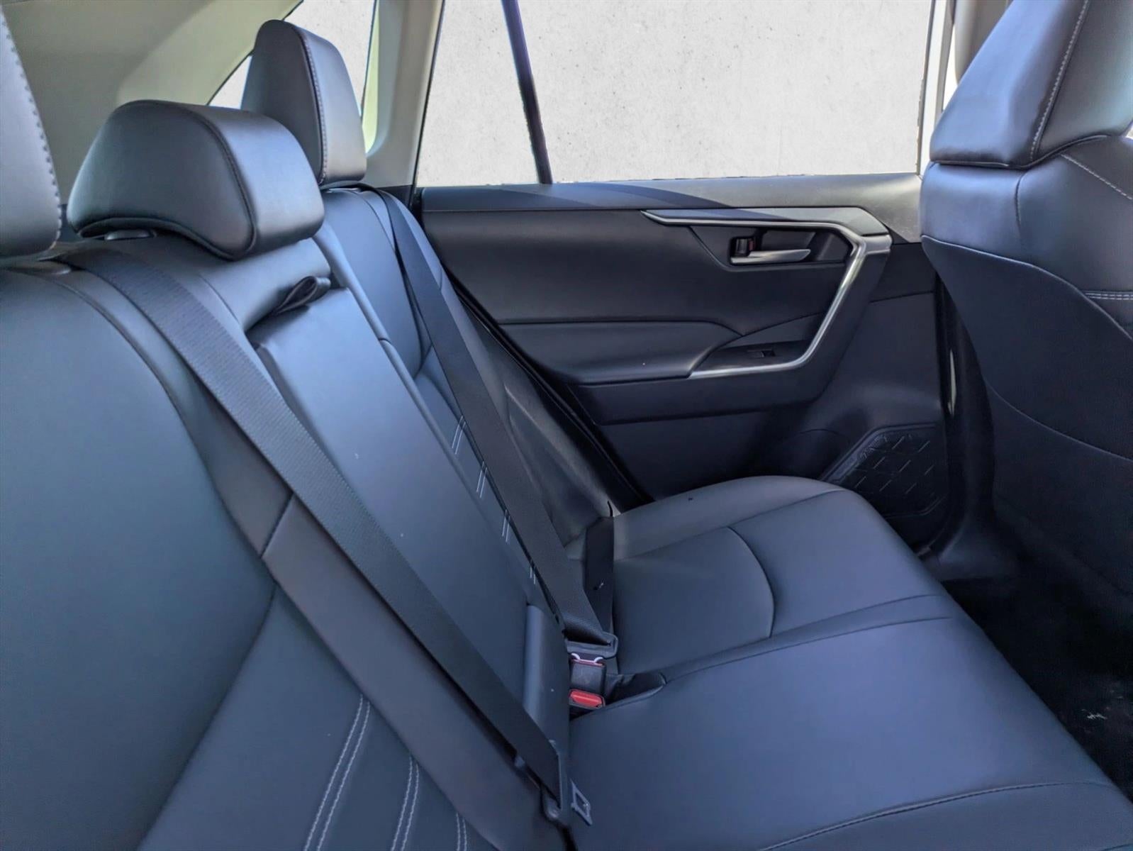 2024 Toyota RAV4 XLE Premium FWD (Natl)