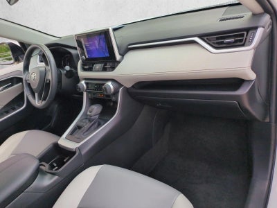2024 Toyota RAV4 XLE Premium FWD (Natl)