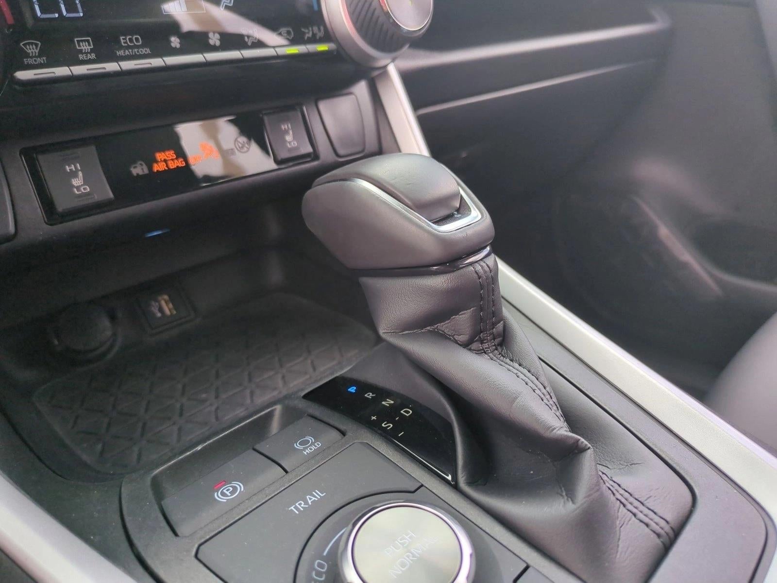 2023 Toyota RAV4 Hybrid XSE AWD (Natl)