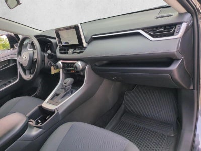 2025 Toyota RAV4 LE FWD (GS)