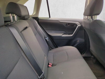 2019 Toyota RAV4 LE FWD (GS)